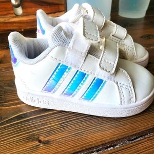 Adidas toddler kicks